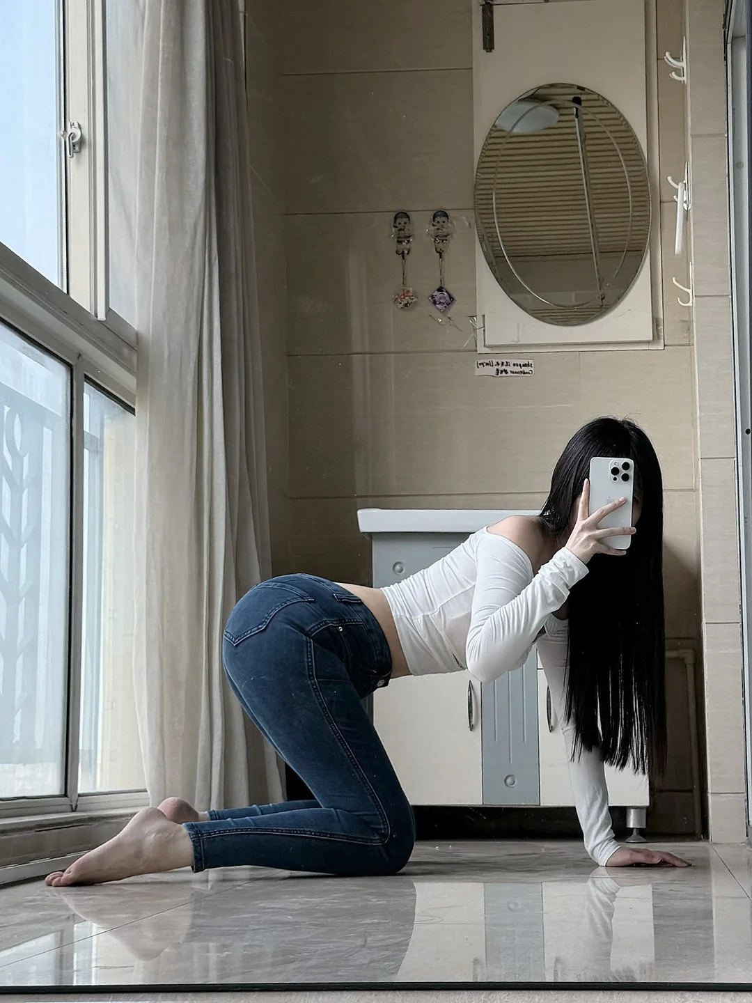 不可爱羚 – 牛仔裤 [28P,7V-1.1GGB] tg@simisebaisi 【丝足阁】023.webp